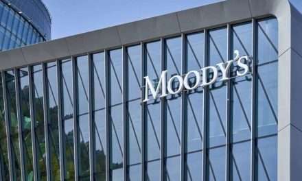 Moody’s lascia invariato rating Italia a Baa3. Francia declassata da S&P a AA-